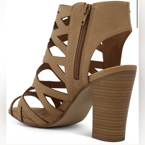 NEW Marco Women's Chic Tan Strappy Block Heel Ankle Sandals Size 7.5 - Picture 5 of 6